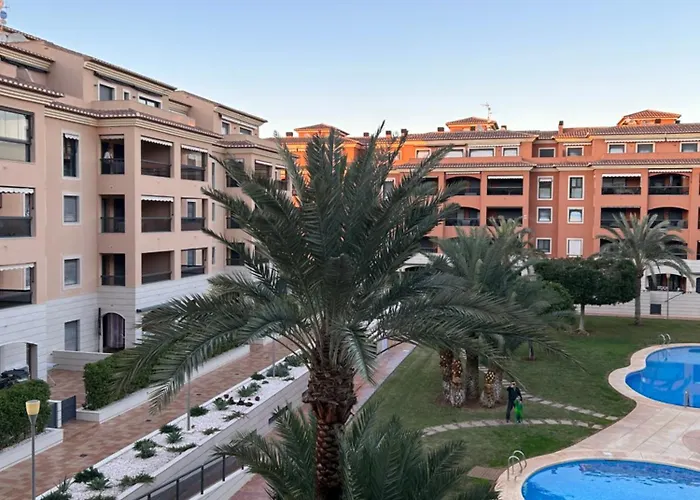 Jardines De Las Marinas